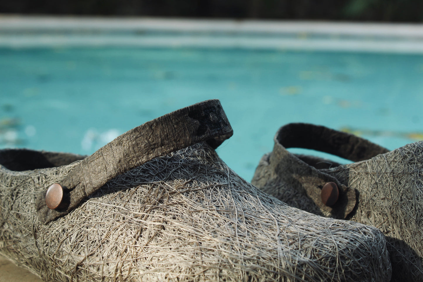 Waterproof Bolillo